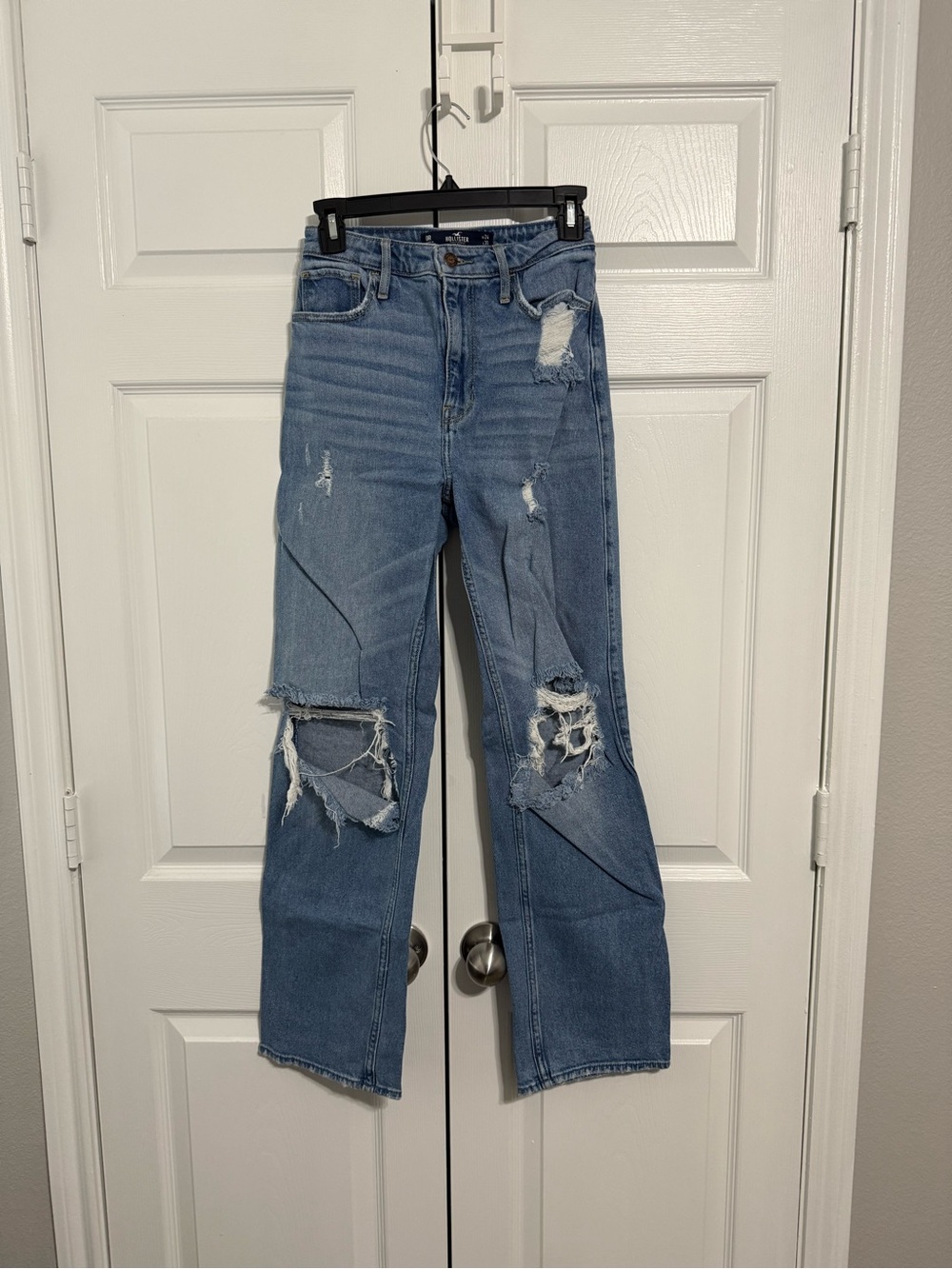 Hollister Ultra High-Rise Dad Jeans